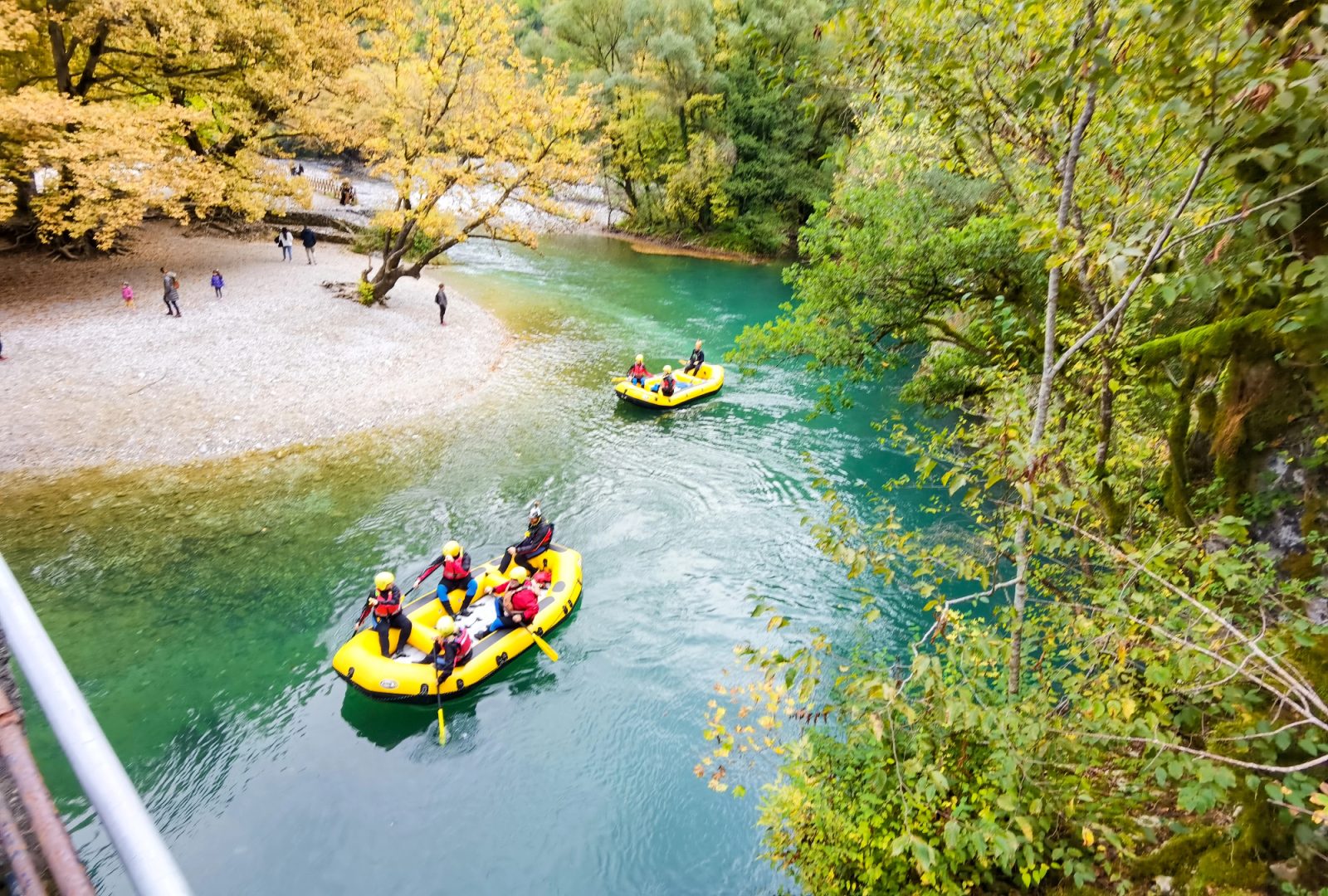 Za zabavo in adrenalin Rafting Bovec odlično poskrbi